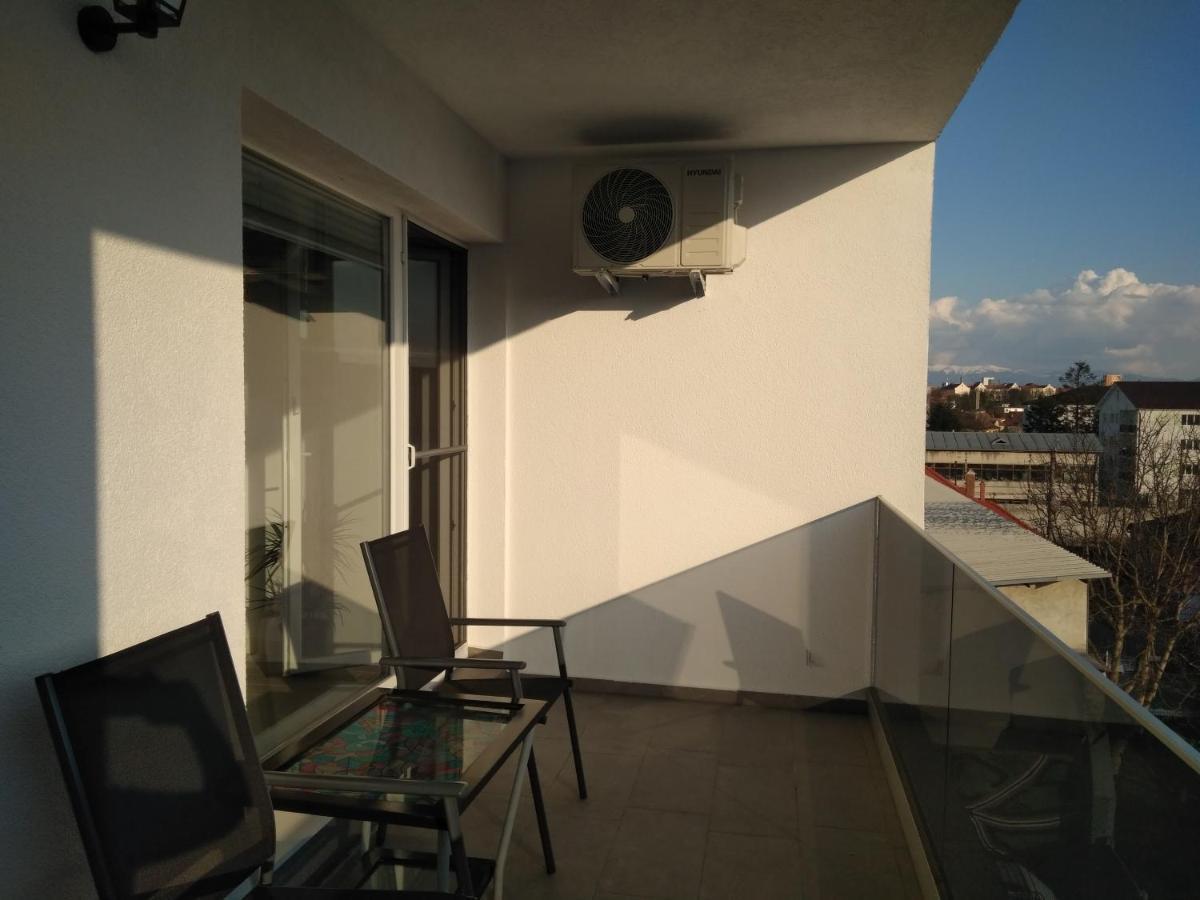 Azzurro Apartment Hermannstadt Exterior foto